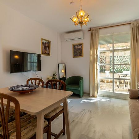 Apartamentos Ruta De La Sierra Cenes De La Vega Eksteriør bilde